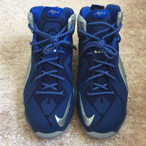 NIKE LeBron Xll - Picture 3 of 6